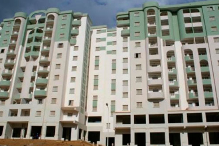 ديون «أوبيجي» تيارت بلغت 96 مليار سنتيم