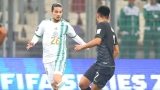 لاعب المنتخب الوطني، أنيس حاج موسى