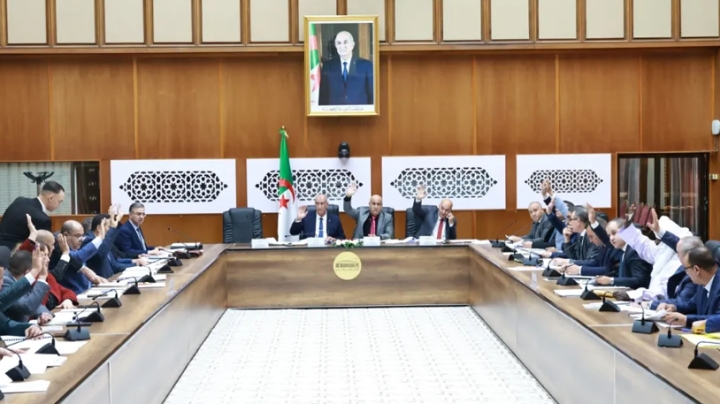 إحالة تعديلات قانون المرور محل الخلاف على الحكومة لإبداء الرأي