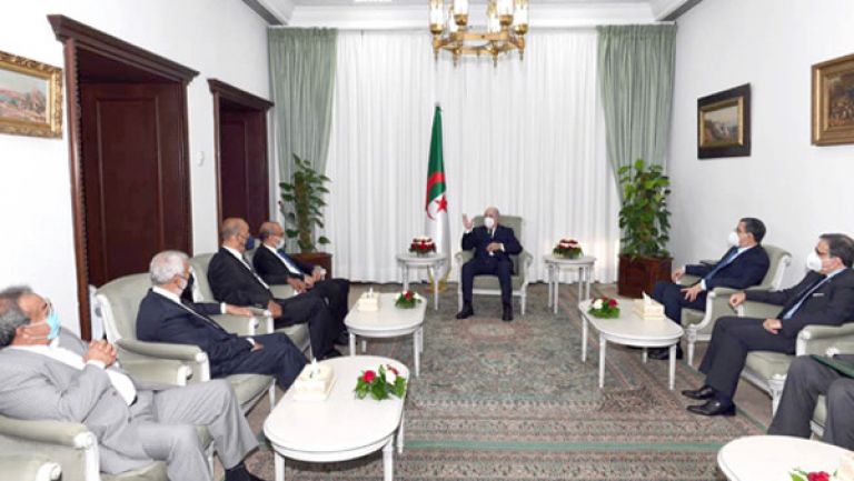 الجزائر مستعدّة لاحتضان لقاءات المصالحة بين الليبيين