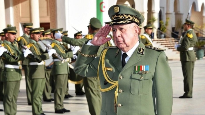 الفريق أول شنقريحة في زيارة رسمية إلى جمهورية كوريا