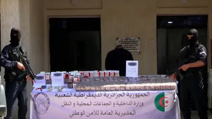 إحباط محاولة تمرير 57500 كبسولة من المؤثرات العقلية
