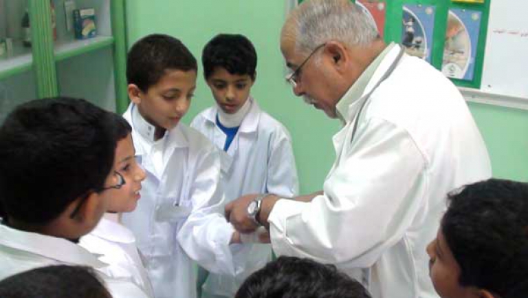 وحدات الصحة المدرسية بدون تجهيزات