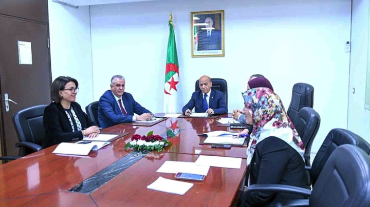 اجتماع المجموعة البرلمانية للصداقة الجزائر ـ أنغولا