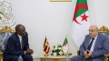 وزير الصناعة الصيدلانية، وسيم قويدري - سفير جمهورية أوغندا بالجزائر، جون كريستوم ألنتوما نسامبو