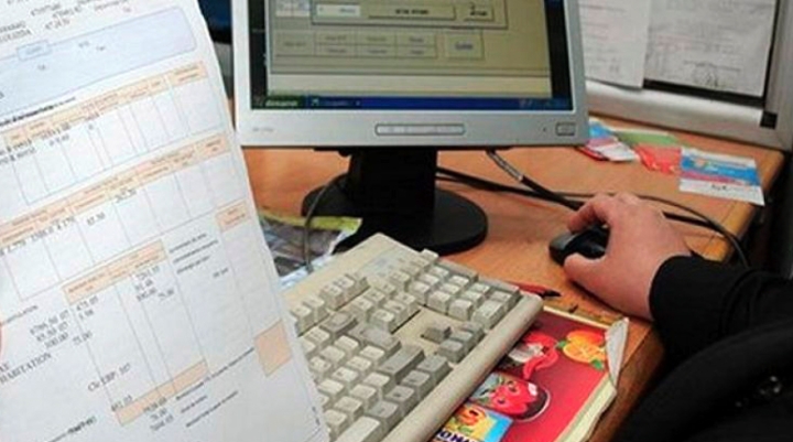مساع لتحصيل 5 ملايير مستحقات لدى الزبائن