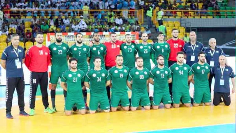 المنتخب الوطني يتوجه إلى بولونيا اليوم