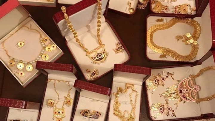 لعنة غلاء المهور تطارد العزاب
