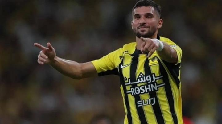 حسام عوار يسعى لخلافة بن زيمة في الاتحاد السعودي