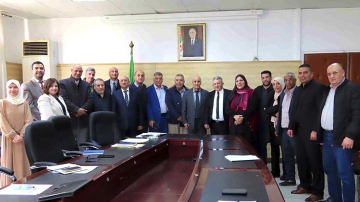 الأمين العام لوزارة الصحة يلتقي وفدا عن نقابة الممرضين