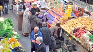 سوق التضامن ببومرداس.. فرصة للتسوق وتخفيف عن "الزوالي"