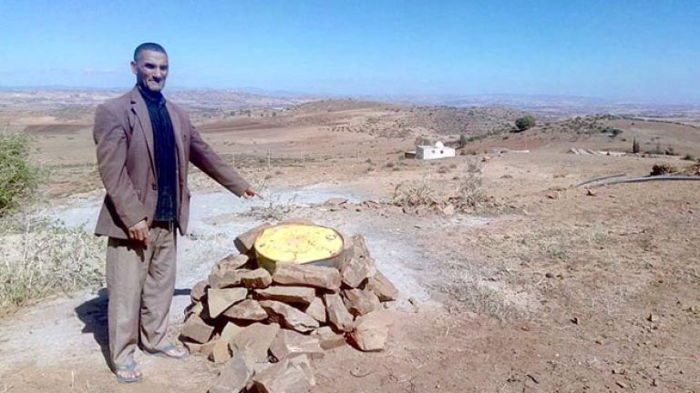أزمة ماء حادة.. والسلطات ترفض استغلال بئر جاهزة