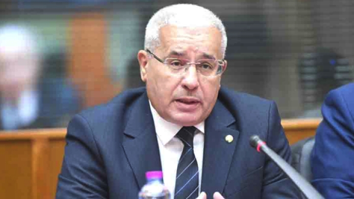 الأمة الجزائرية دائما خلف لاعبي المنتخب الوطني