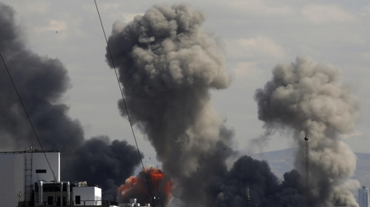 الصراع يشتد ومرافق النفط في مرمى النيران