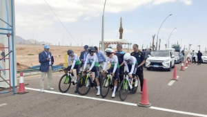 المنتخب الوطني الجزائري يتوج بالميدالية الفضية