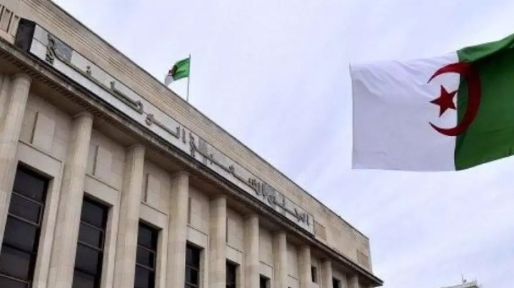 هذه حالات التجريد من الجنسية الجزائرية