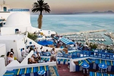 تونس تعوّل على السيّاح الجزائريين لإنقاذ موسم الاصطياف 