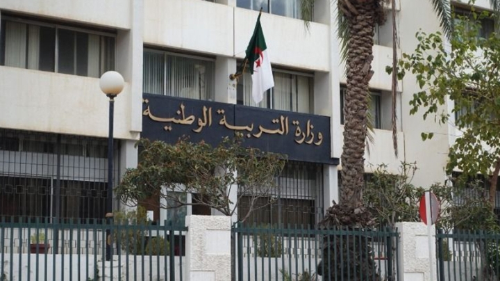 ضبط قوائم المقبولين في الامتحان الشفوي