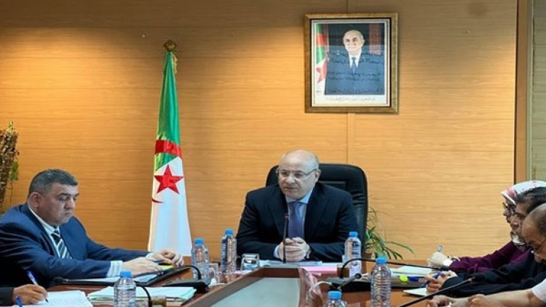العمل بجدية لتعزيز حضور الجزائر في التظاهرات الدولية
