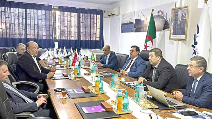 توسيع التعاون مع كرواتيا لتطوير الصناعة البحرية