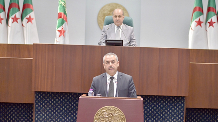 القانون الأساسي منح امتيازات هامة للأساتذة حاملي الدكتوراه