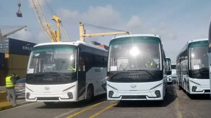 تجديد حظيرة النقل.. استلام أول شحنة بـ335 حافلة