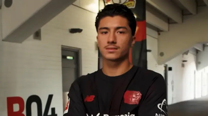 مازة يتوَّج بجائزة أفضل لاعب صاعد لشهر أفريل