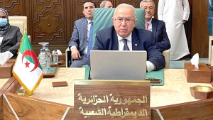 الجزائر حريصة على الدفاع عن قضايا وهموم العرب
