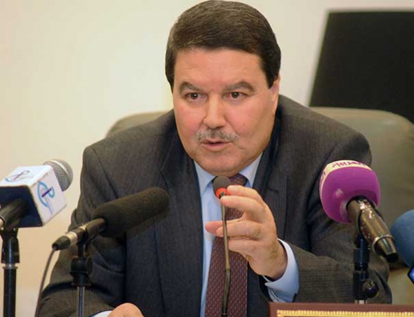 هامل يقرر منح قروض بدون فائدة لدفع مستحقات سكنات "عدل"