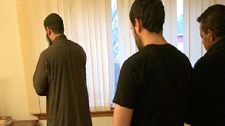 أداؤها في البيت أفضل وعمارة المسجد أولى