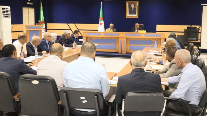 تكثيف المتابعة الميدانية للمشاريع واحترام آجال التسليم