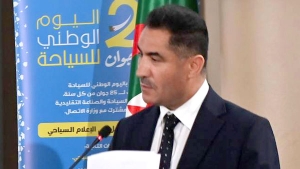 وزير الاتصال محمد لعقاب