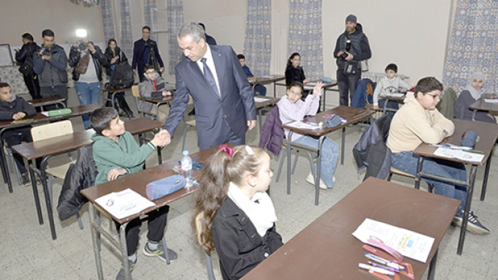 مسابقة جديدة لتوظيف الأساتذة والأسلاك الإدارية