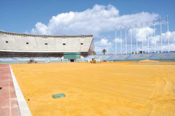 تهمي يعلن عن الشروع في زرع العشب الطبيعي بملعب 5 جويلية