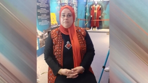 الأستاذة نسرين مقداد، رئيسة الاتحاد العام لنساء فلسطين بالجزائر