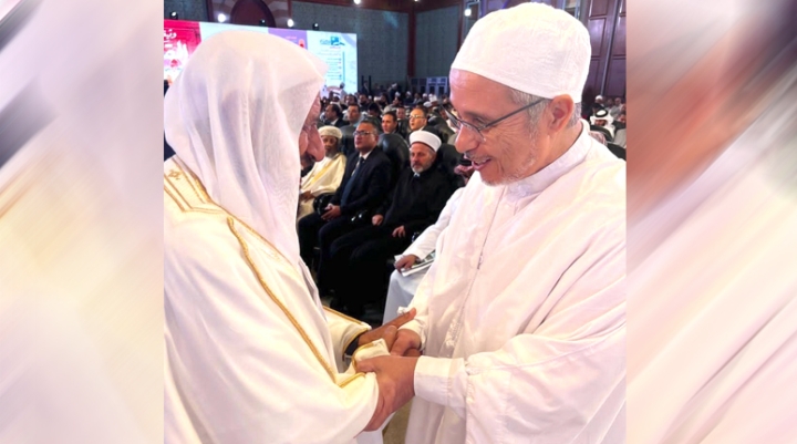 التأكيد على الاستخدام السليم للتكنولوجيا في فهم القرآن الكريم