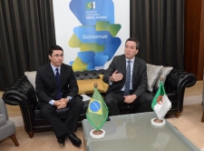 الجزائر والبرازيل تستكشفان فرص الاستثمار