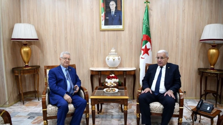 ناصري وبوغالي يهنّئان بطلات إفريقيا