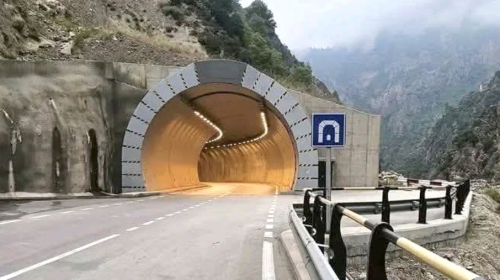 غلق طريق منعرجات خراطة الجمعة والسبت