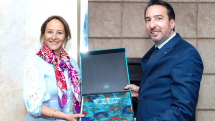 تهيئة بيئة مواتية للمبادرات الاقتصادية والاستثمار