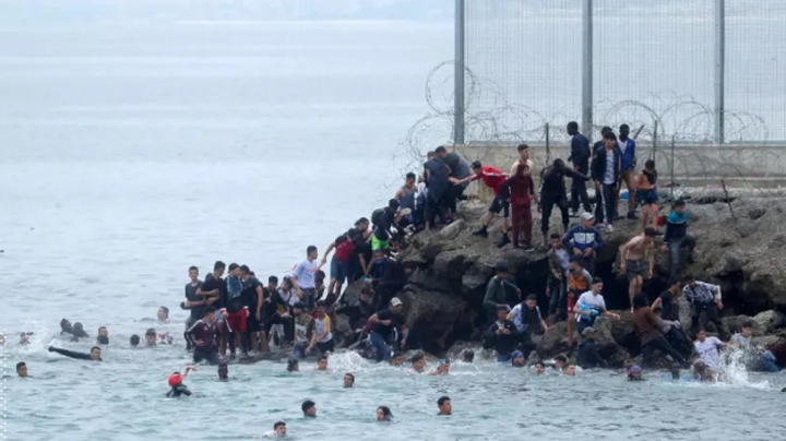 تحذيرات إسبانية من تدفّق المهاجرين غير الشرعيين من المغرب
