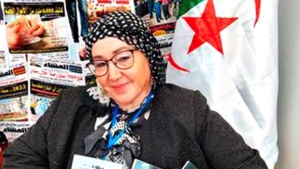 الأديبة سليمة مليزي بجناح "المساء"