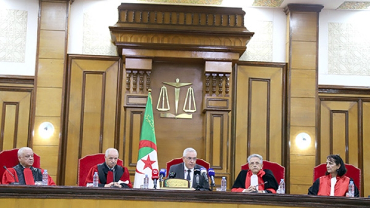 وزير العدل ينصب التشكيلة الجديدة لمحكمة التنازع