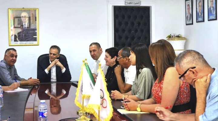 حماد ينصب لجنة "الرياضة للجميع"