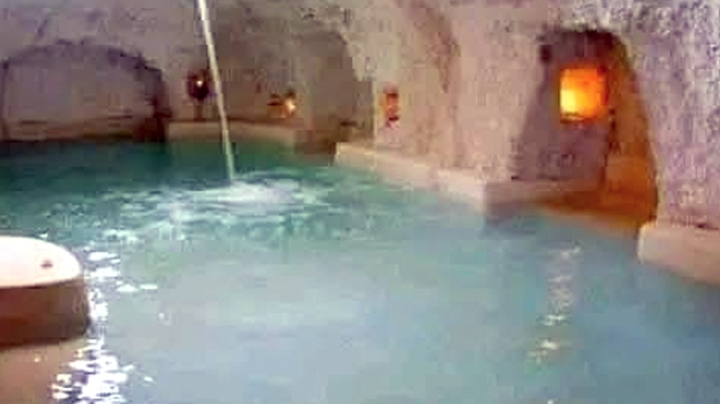 الحمّامات الشعبية الوجهة المفضلة للعائلات العنابية