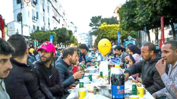 تقليد جديد يجذب العائلات والشباب