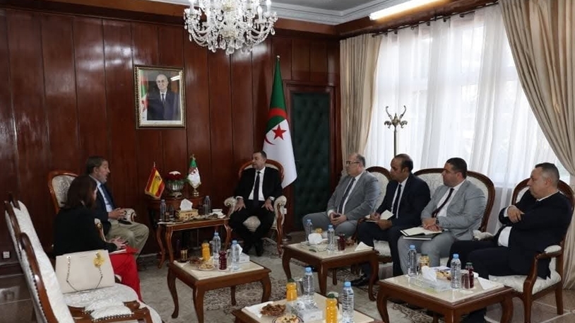 الجزائر-إسبانيا.. بحث سبل استكمال مشروع تطوير المجال الجوي