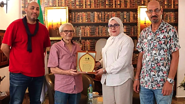 عرفان بأحد أعمدة الفن التشكيلي في الجزائر