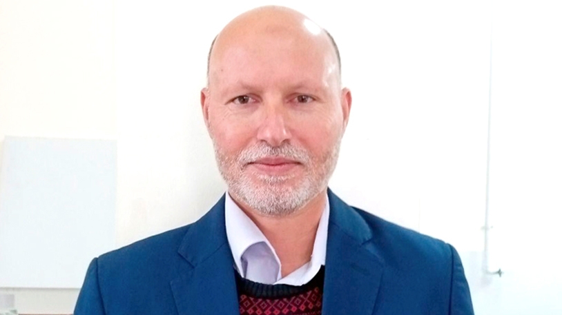 لا بد من رفع الوعي الرقمي للأسرة حتى تواجه تحديات العصر الجديد